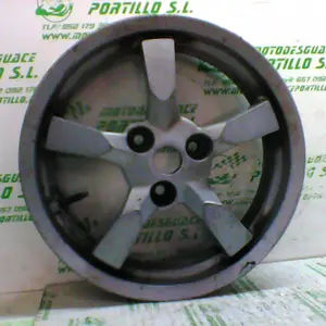 Foto de Llanta trasera Peugeot Satelis 125 referencia 213-22-37817 foto 2