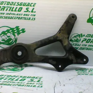 Foto de Basculante Yamaha Cygnus flame 125 referencia 271-20-30365