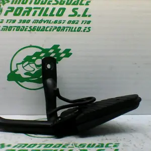 Foto de Estribera trasera derecha con reposapies Honda SH 125 00-04 referencia 382-22-39362 foto 3