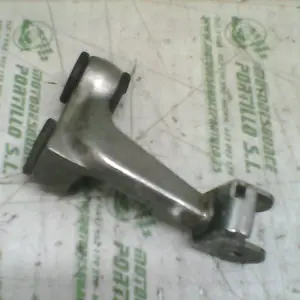 Foto de Estribera delantera derecha Yamaha VIRAGO 250 referencia 261-21-39144 foto 2