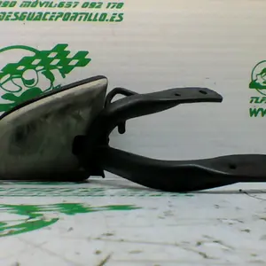 Foto de Estribera trasera derecha con reposapies Honda SH 125 referencia 58-22-33777 foto 12