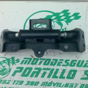 Foto de Soporte de asiento Honda CB 500XA referencia 415-23-47856 foto 3