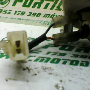 Foto de Intermitente delantero izquierdo Daelim ns III125 referencia 310-21-36061 foto 5