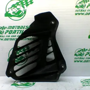 Foto de Protector de radiador Yamaha N MAX 125 referencia 394-23-46373 foto 2