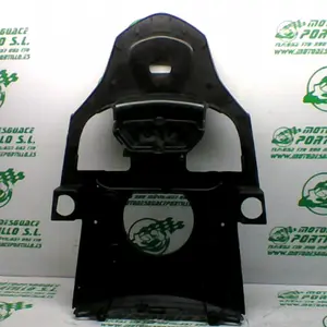 Foto de Carcasa bajo asiento Honda SH 300 I referencia 364-23-46049 foto 2