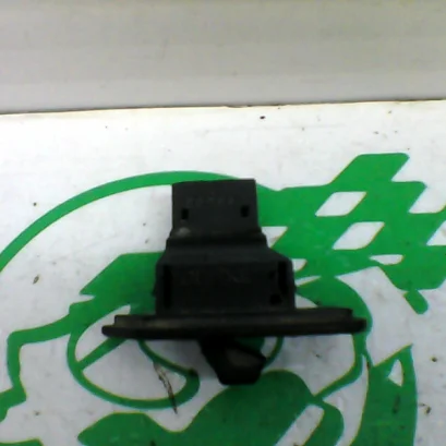 Foto de Interruptor de apagado Honda ARROBA 125 referencia 372-21-38255