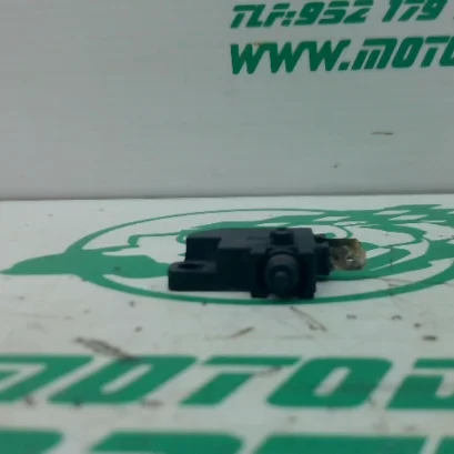 Foto de Sensor de freno delantero Yamaha N MAX 125 referencia 394-23-46360