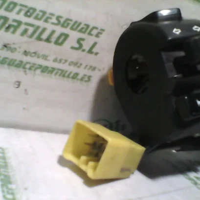 Foto de Piña izquierda Suzuki Marauder 250 referencia 238-20-33983