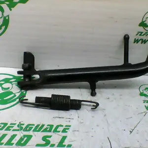 Foto de Patilla lateral Suzuki GN 250 referencia 152-21-39494