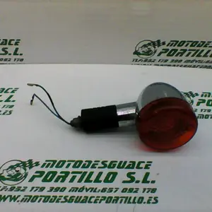 Foto de Intermitente trasero derecho Kymco VENOX 250 referencia 109-22-44515 foto 5