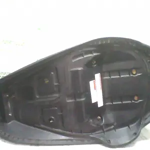 Foto de Asiento Suzuki Burgman 125 referencia 126-17-11500 foto 9