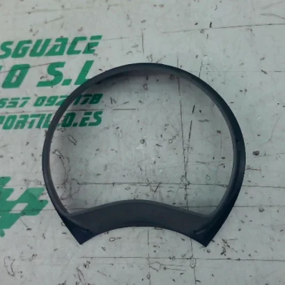Foto de Embellecedor cuentakilómetros Yamaha N MAX 125 referencia 394-23-46329