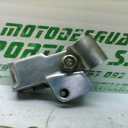 Foto de Soporte de maneta trasera Honda VISION 110 referencia 338-19-24637