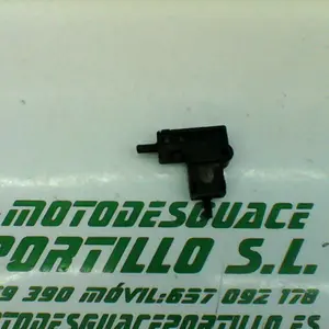 Foto de Sensor de embrague Suzuki Marauder 125 referencia 46-19-17624 foto 4