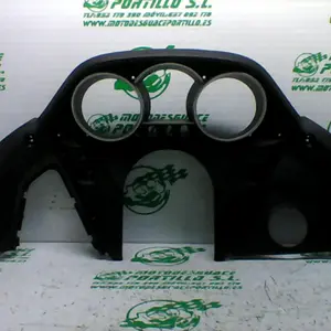 Foto de Carcasa cuentakilómetros Kymco super dink 300 i referencia 113-23-43442 foto 2
