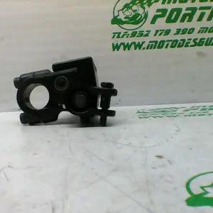 Foto de Pinza de freno delantera Peugeot Kisbee 50 4T referencia 466-22-45030 foto 2