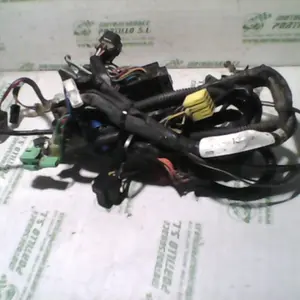 Foto de Instalación electrica Suzuki Marauder 250 referencia 193-21-33306 foto 2