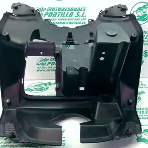 Foto de Contraescudo Yamaha XMAX 250 referencia 307-22-37464 foto 8