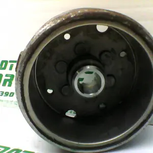 Foto de Plato magnetico Peugeot tweet 125 referencia 285-23-45425 foto 17