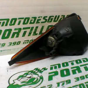 Foto de Intermitente trasero derecho Peugeot Speedfight 1 50 referencia 12-23-41638 foto 14