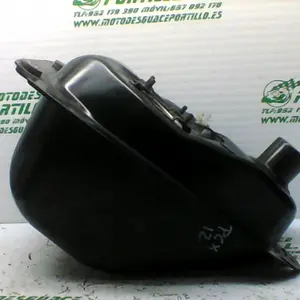 Foto de Deposito gasolina Honda Pcx 125 referencia 412-21-32331 foto 10