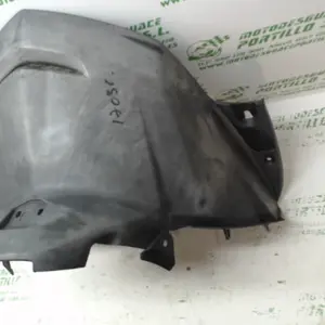 Foto de Carcasa bajo asiento Honda LEAD 100 referencia 44-17-4526