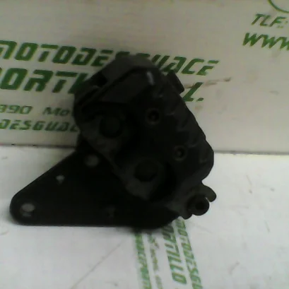 Foto de Pinza de freno delantera izquierda Piaggio X9 250 referencia 44-18-12484
