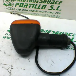 Foto de Intermitente trasero derecho Suzuki GS-500-F referencia 166-19-21432 foto 3