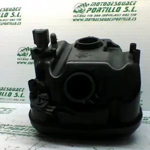 Foto de Caja de filtro Suzuki V Strom 650 referencia 144-19-21146 foto 2
