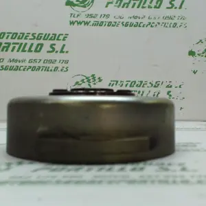 Foto de Plato magnetico Yamaha Cygnus x 125 referencia 425-21-32118 foto 3