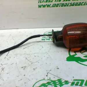 Foto de Intermitente delantero izquierdo Yamaha Fazer 600 referencia 137-16-33671 foto 2