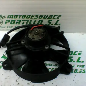 Foto de Ventilador del radiador Yamaha Majesty 125 referencia 80-19-39286 foto 2