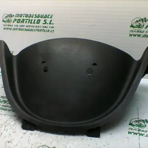 Foto de Embellecedor de cuadro de luces Piaggio X9 125 referencia 244-19-24194 foto 3