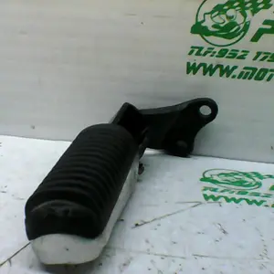 Foto de Estribera trasera izquierda con reposapies Yamaha X MAX 125 referencia 304-21-31455