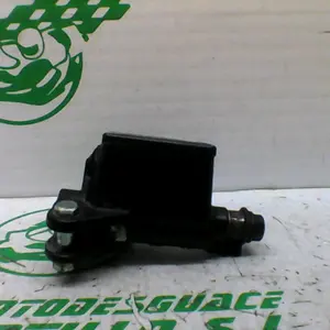 Foto de Bomba de freno delantero Peugeot TWEET 125 15-18 referencia 111-18-49139 foto 5