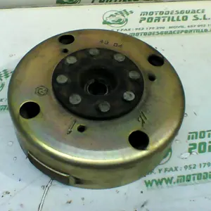 Foto de Plato magnetico Piaggio ZIP H2O 2T 3 50 referencia 72-20-25695 foto 8