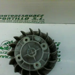 Foto de Ventilador del plato magnetico Kymco Agility city 125 referencia 231-23-44960 foto 6