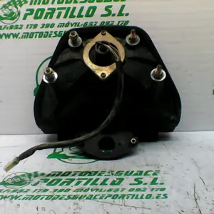 Foto de Piloto trasero Suzuki gsx 750 f referencia 165-22-37220 foto 2