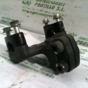 Foto de Fijación del manillar Suzuki Burgman 250 referencia 109-17-9525