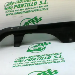 Foto de Cubre cadena Suzuki RV 125 referencia 146-23-44901 foto 3