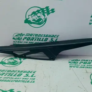 Foto de Cubre cadena Yamaha XT-125-X referencia 144-23-43764 foto 3