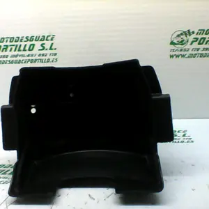 Foto de Caja de herramienta Suzuki Marauder 250 referencia 146-19-20951 foto 5
