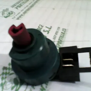 Foto de Contacto de cerradura Piaggio ZIP AIRE 2T 3 50 referencia 34-18-12124 foto 3