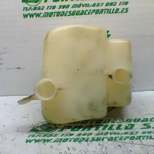 Foto de Depósito de aceite Gilera DNA 50 referencia 38-23-42488 foto 1