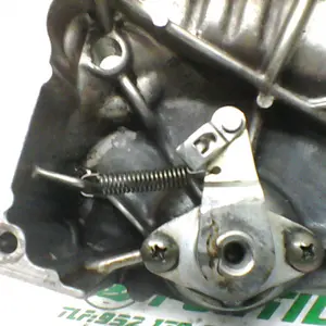 Foto de Tapa de piñon Suzuki GS-500-F referencia 166-19-21524 foto 4