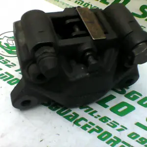 Foto de Pinza de freno trasera Suzuki Burgman 125 referencia 48-18-14552 foto 3