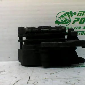 Foto de Pinza de freno delantera Honda Pantheon 125 4T referencia 11-20-33252 foto 2