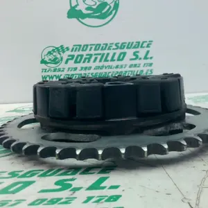 Foto de Maza llanta trasera Yamaha Fazer 600 referencia 137-16-47408