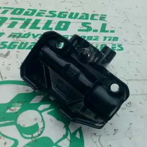 Foto de Soporte de maneta trasera Peugeot Ludix 50 referencia 168-19-30395 foto 6