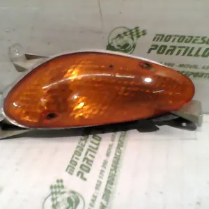 Foto de Intermitente delantero izquierdo Kymco Dink 50 referencia 44-16-19369 foto 2